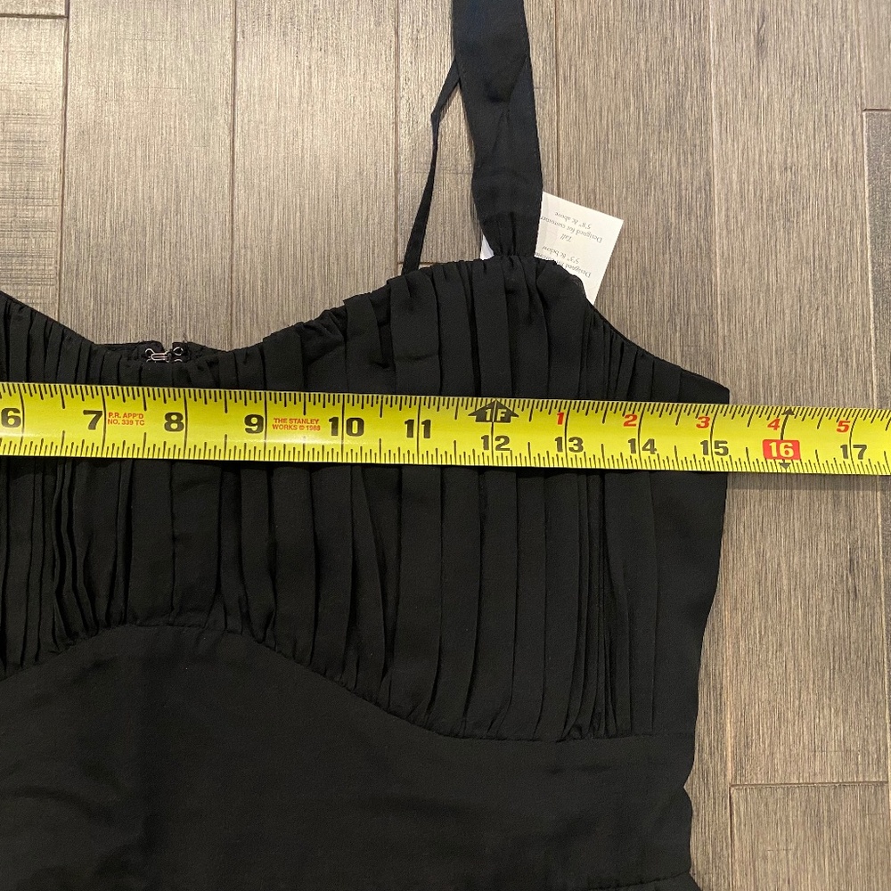 π«SOLDπ«π HOST PICK π NWT Abercrombie & Fitch Ruched Chiffon Mini Dress - Picture 11 of 13